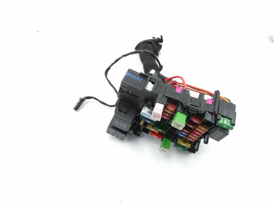 box contenitore porta fusibili VOLKSWAGEN Passat Variant B8 (3G5, CB5) (14>)