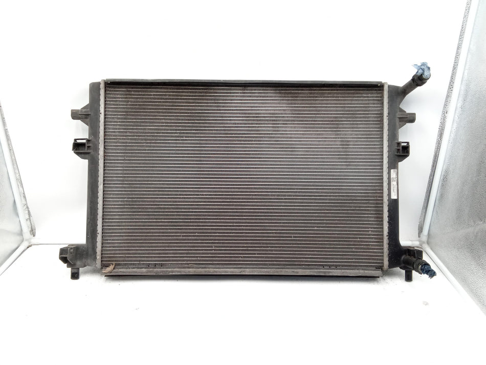 Radiatore acqua supplementare VOLKSWAGEN Passat Variant B8 (3G5, CB5) (14>)