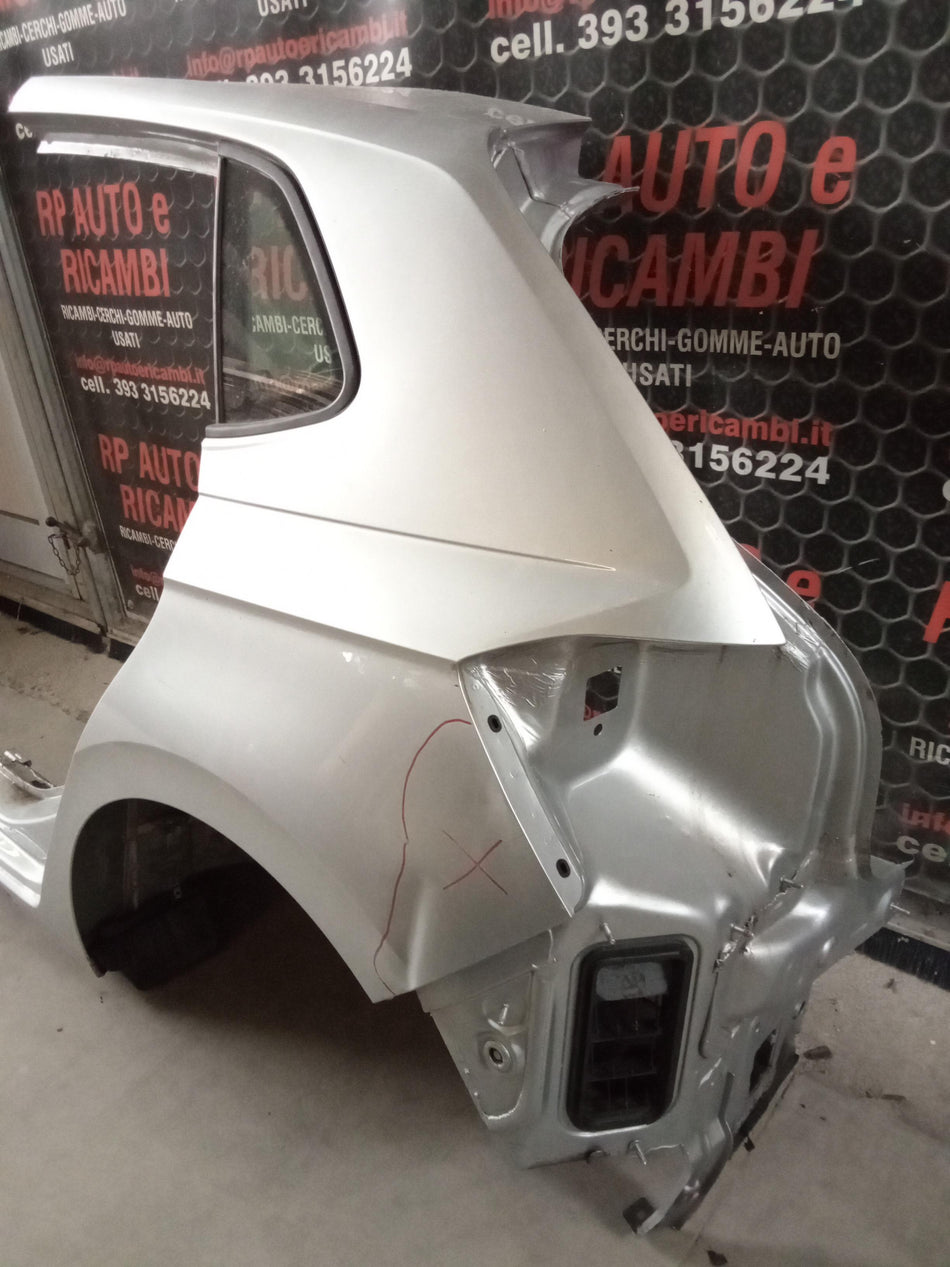 Parafango Posteriore Sinistro VOLKSWAGEN Polo 6° Serie