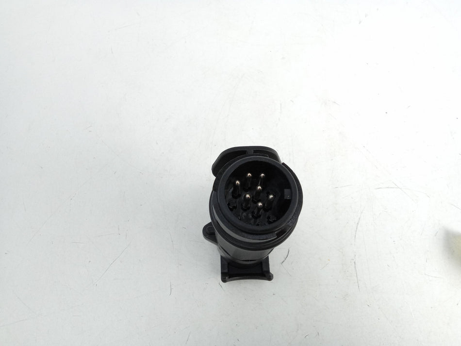 Presa a 7 poli Ricambi Generici Marche varie serie