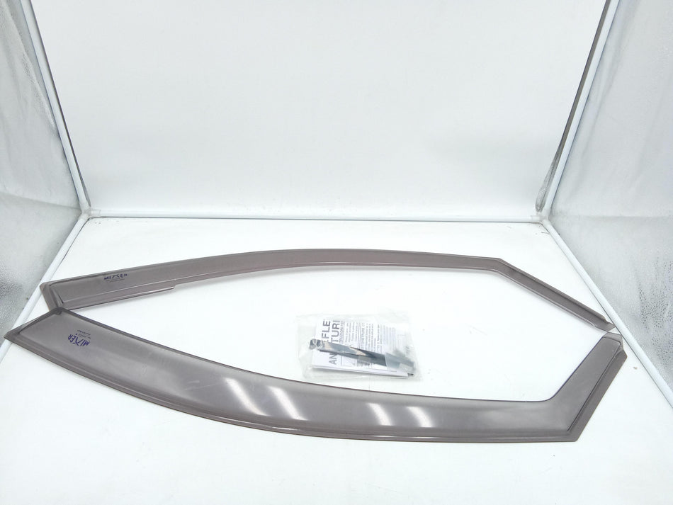 Deflettore vento anteriore FORD Fiesta 4° Serie