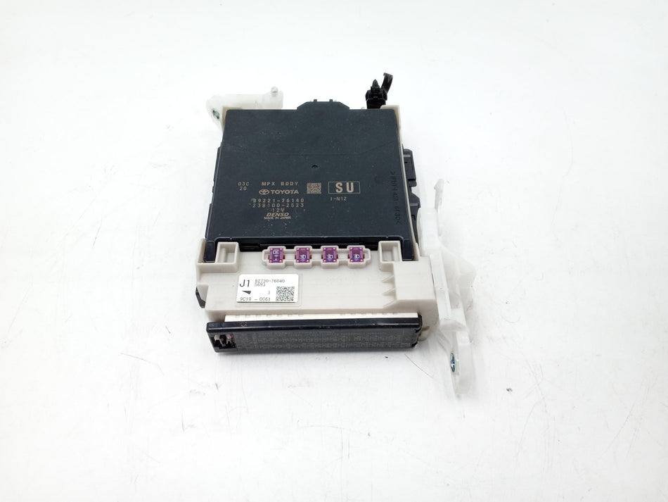Centralina porta fusibili e body computer LEXUS UX Serie (19>)