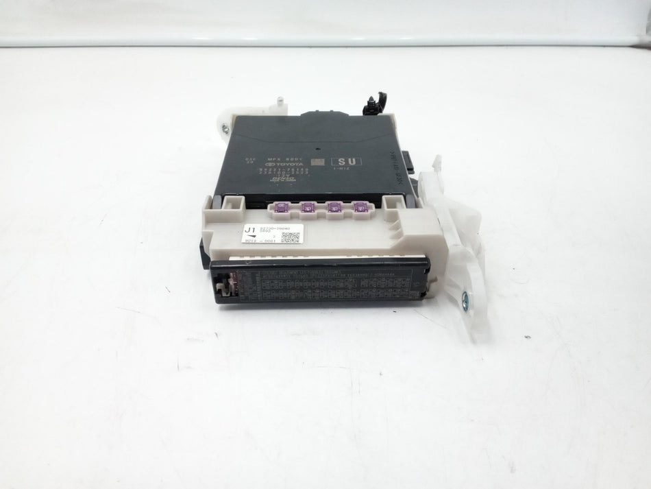 Centralina porta fusibili e body computer LEXUS UX Serie (19>)