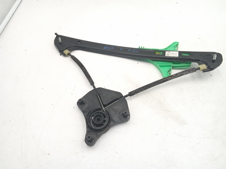 Meccanismo alzavetro Post. SX VOLKSWAGEN Golf 7 Berlina (12>)