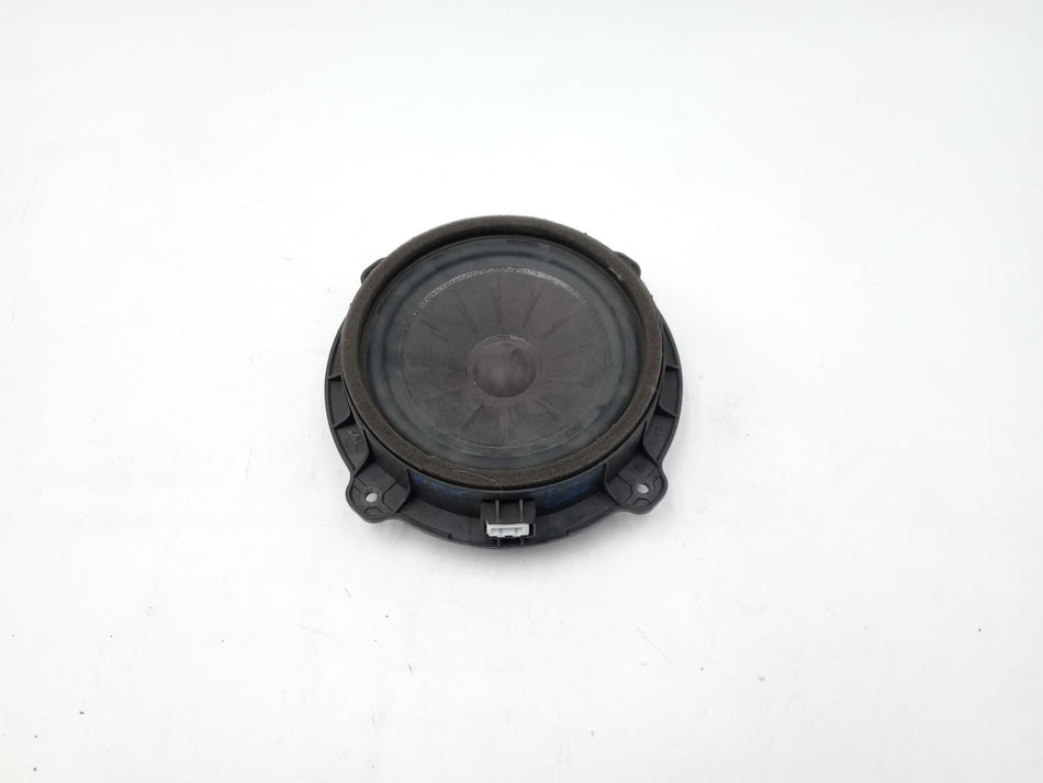Cassa Audio Posteriore Destra HYUNDAI Tucson serie