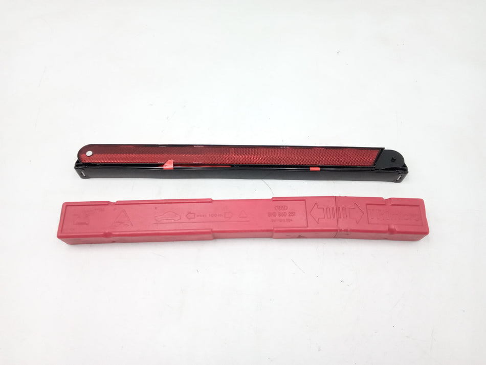 kit triangolo emergenza AUDI TT Cabrio Serie (8J3) (06>14)
