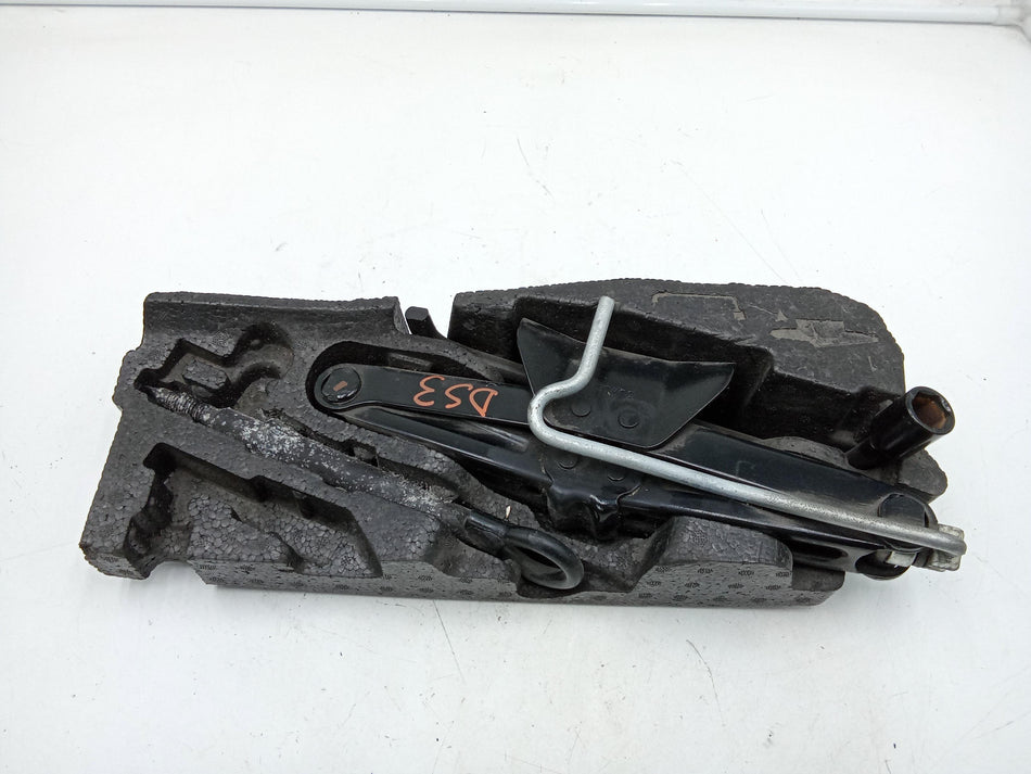 Kit attrezzi ruotino di scorta CITROEN DS3 Serie (09>)