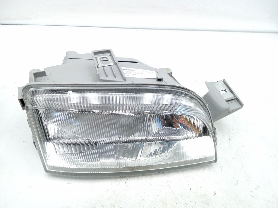 Faro anteriore Destro FIAT Punto Berlina 3P