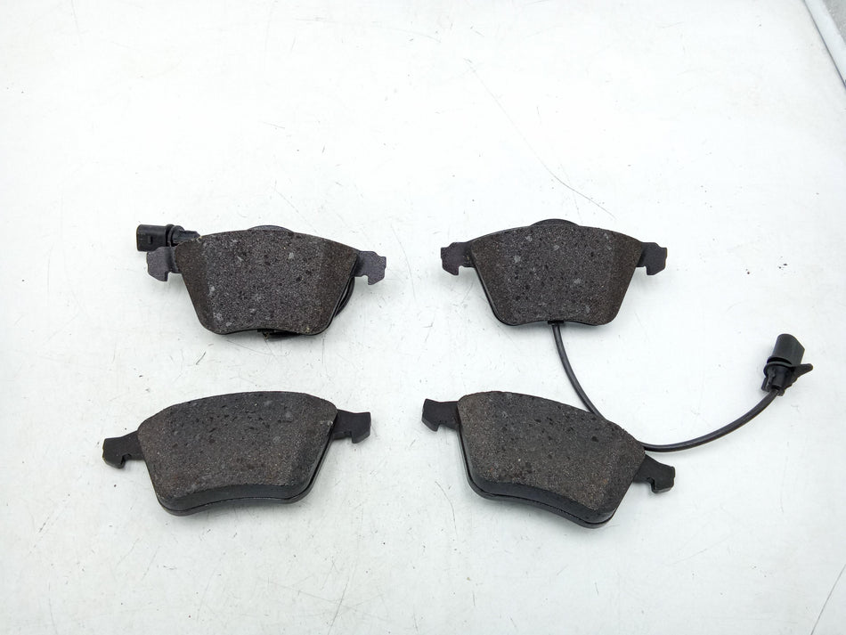 Pastiglie freni AUDI A6 Avant Serie C5 (4B5) (97>04)