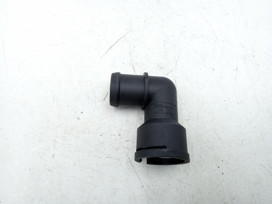 Raccordo tubo acqua VOLKSWAGEN Golf 3 Berlina (91>97)