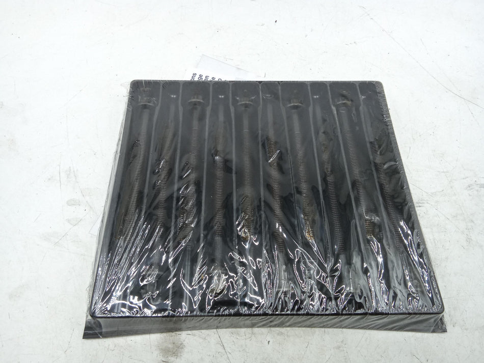 Kit Bulloni Testata RENAULT Clio Serie (99>01)