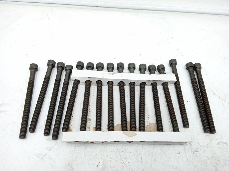 Kit Bulloni Testata AUDI A8 Serie D2 (4D2) (94>02)