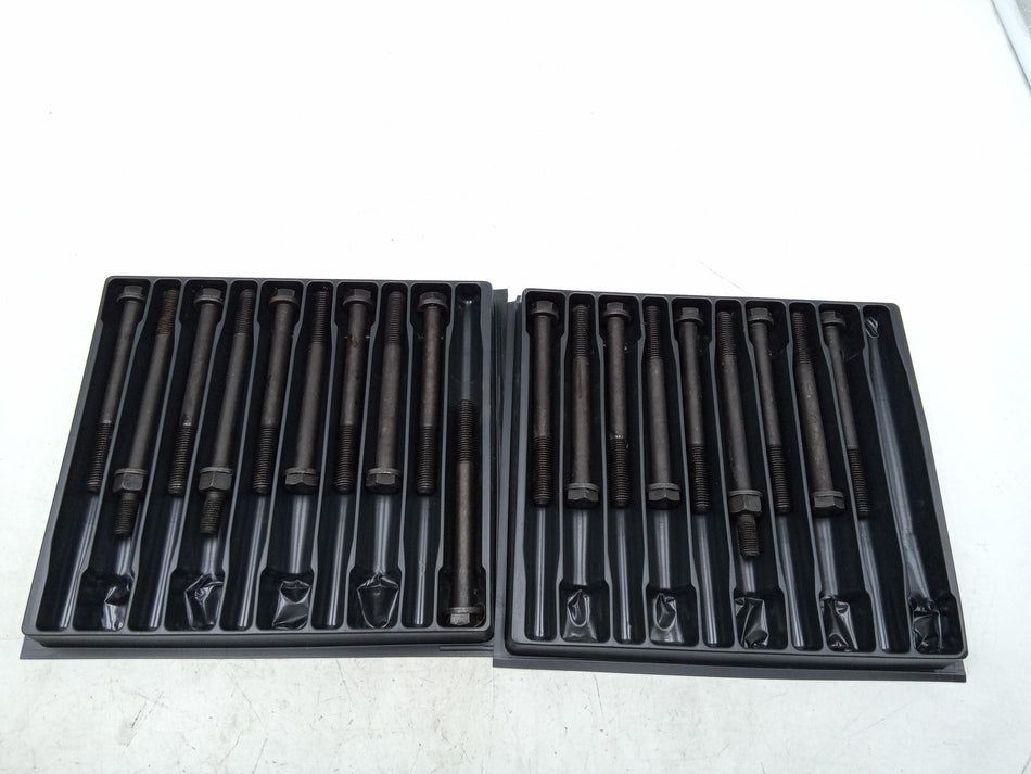 Kit Bulloni Testata ISUZU Trooper 1° Serie