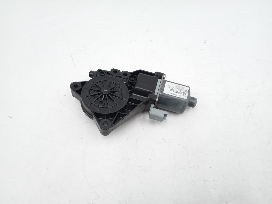 Motorino Alzavetro posteriore destra HYUNDAI iX20 Serie (10>19)