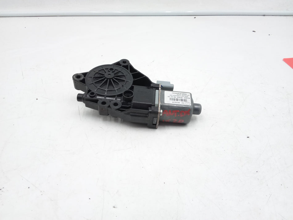 Motorino Alzavetro anteriore destra HYUNDAI iX20 Serie (10>19)