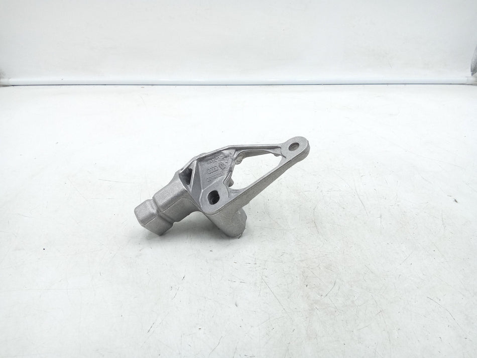 Supporto motore AUDI A4 Avant (B8) (11>15)