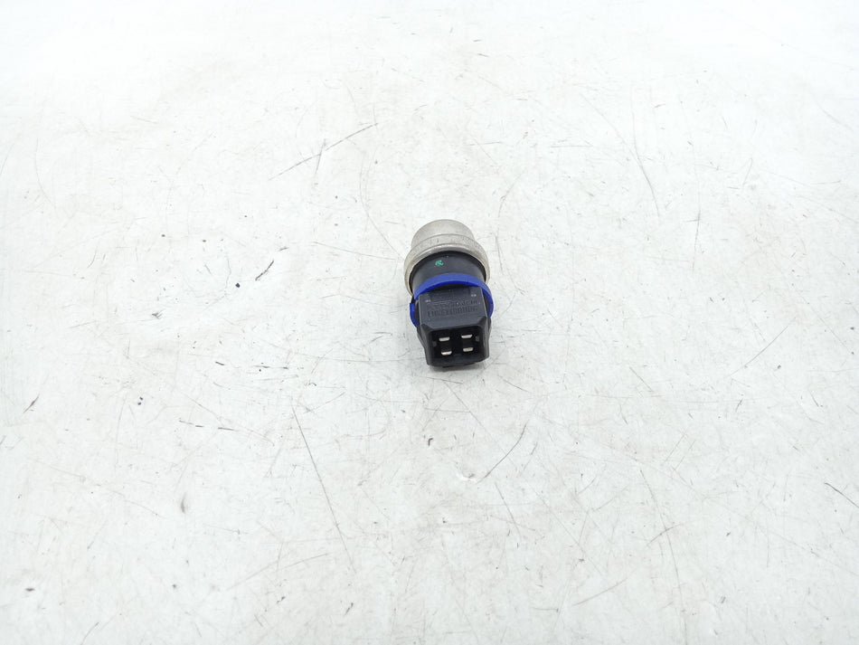 Sensore temperatura liquido refrigerante VOLKSWAGEN Passat Berlina 2° Serie