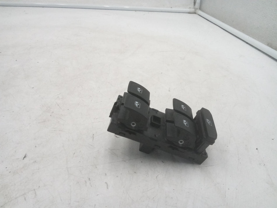 Pulsantiera Anteriore Sinistra VOLKSWAGEN T-CROSS Serie (19>)