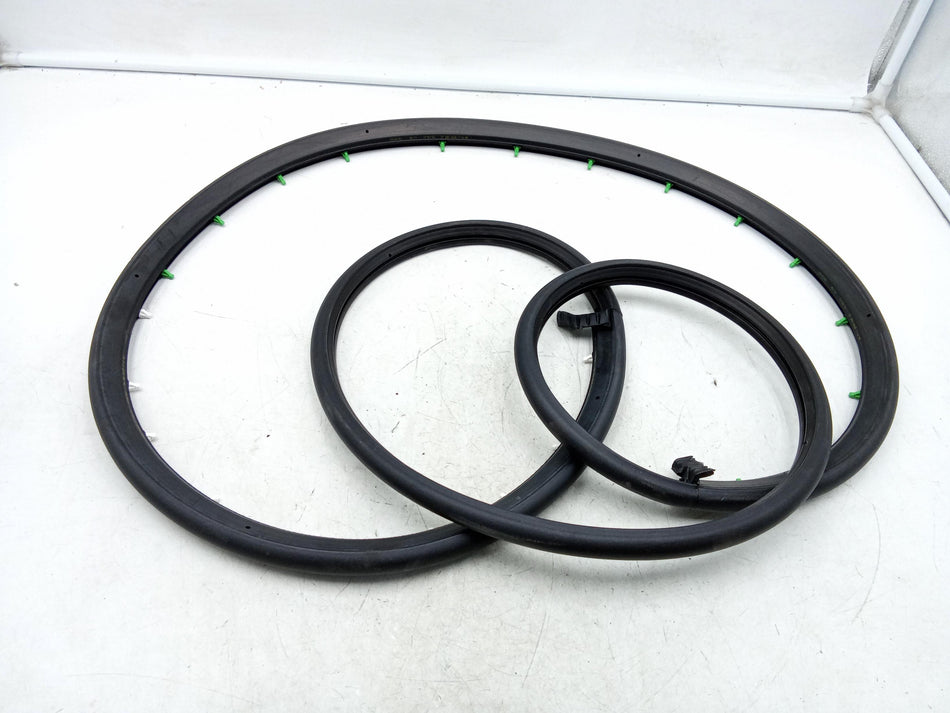 Guarnizione Portiera Posteriore Destra AUDI A4 Avant (8ED) (04>08)