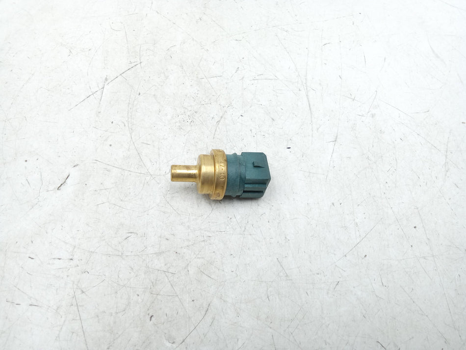 Sensore Livello Liquido Refrigerante AUDI A8 Serie D2 (4D2) (94>02)