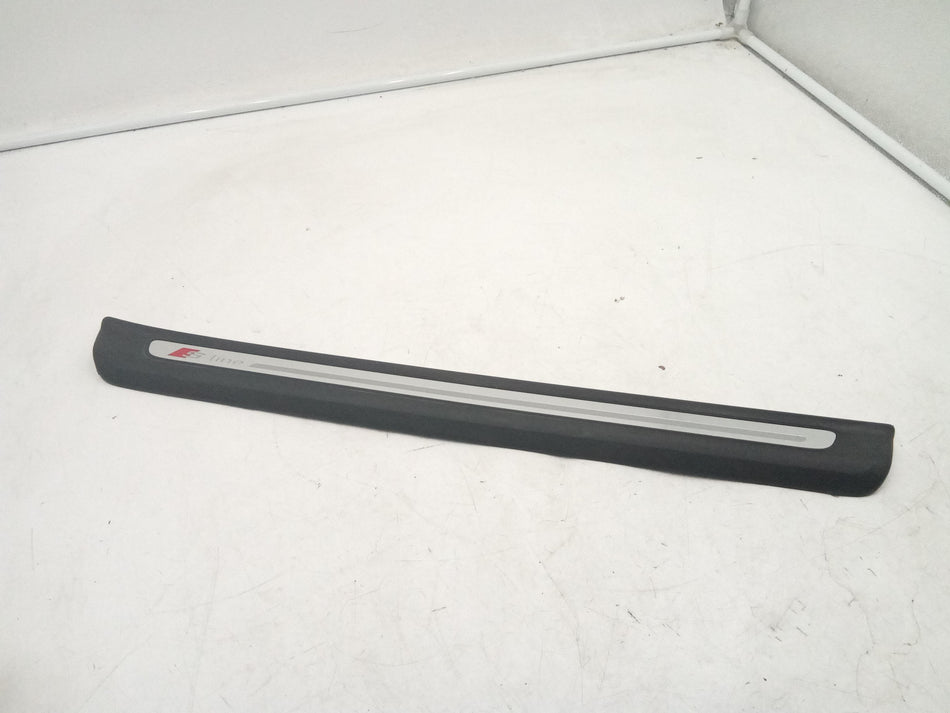 Battitacco AUDI TT Serie (FV3,FVP) (14>)