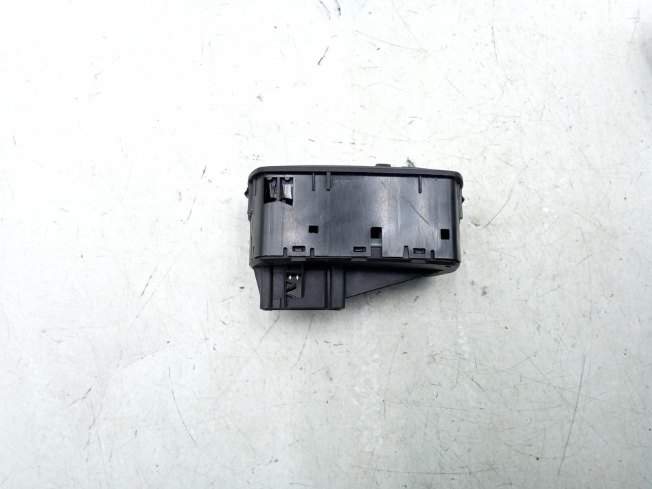 Pulsantiera Anteriore Sinistra OPEL Corsa E 3° Serie