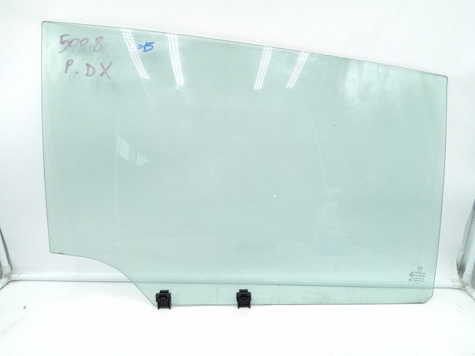 Vetro scendente posteriore destro PEUGEOT 5008 1° Serie