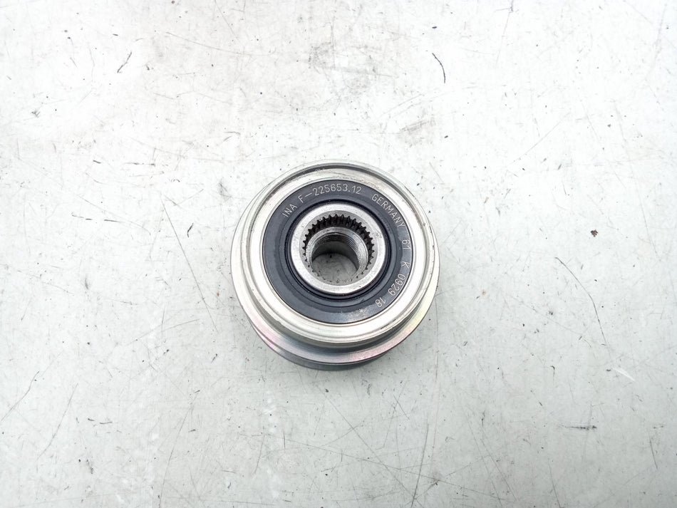 Puleggia Alternatore AUDI A6 Berlina Serie C4 (4A2) (94>97)