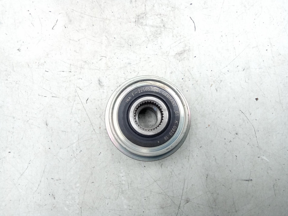Puleggia Alternatore AUDI A6 Berlina Serie C4 (4A2) (94>97)