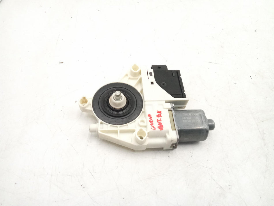 Motorino Alzavetro anteriore destra ALFA ROMEO Giulia Serie (952_) (16>)