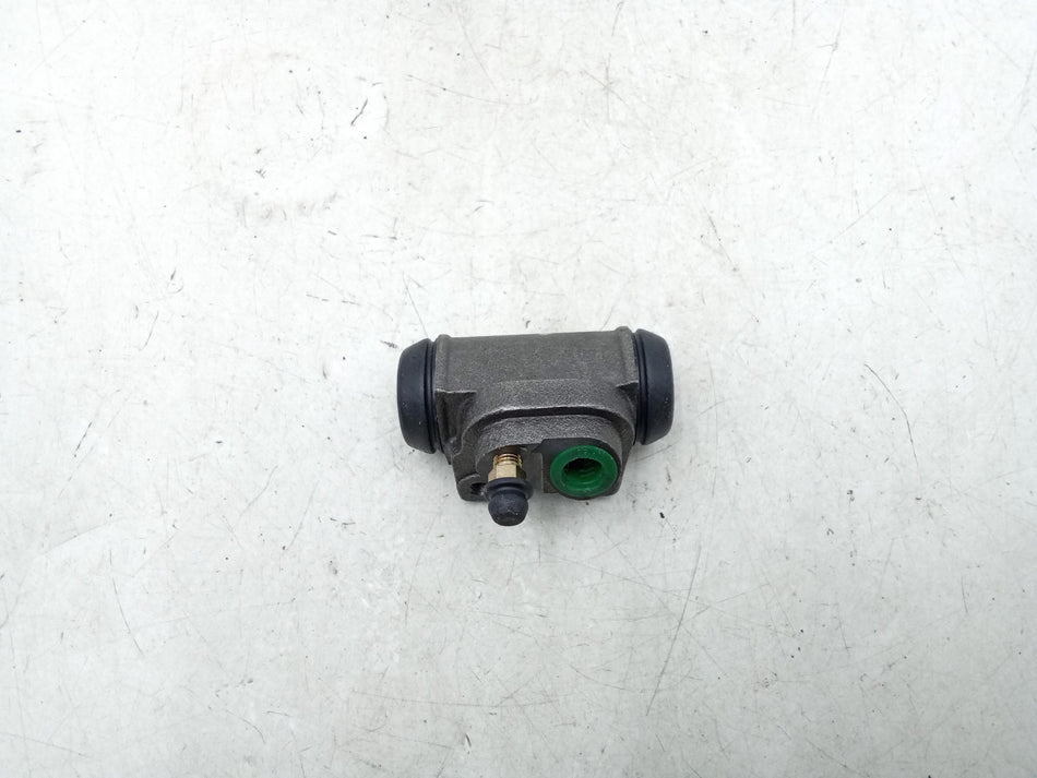 Cilindretto freno FORD B - Max Berlina