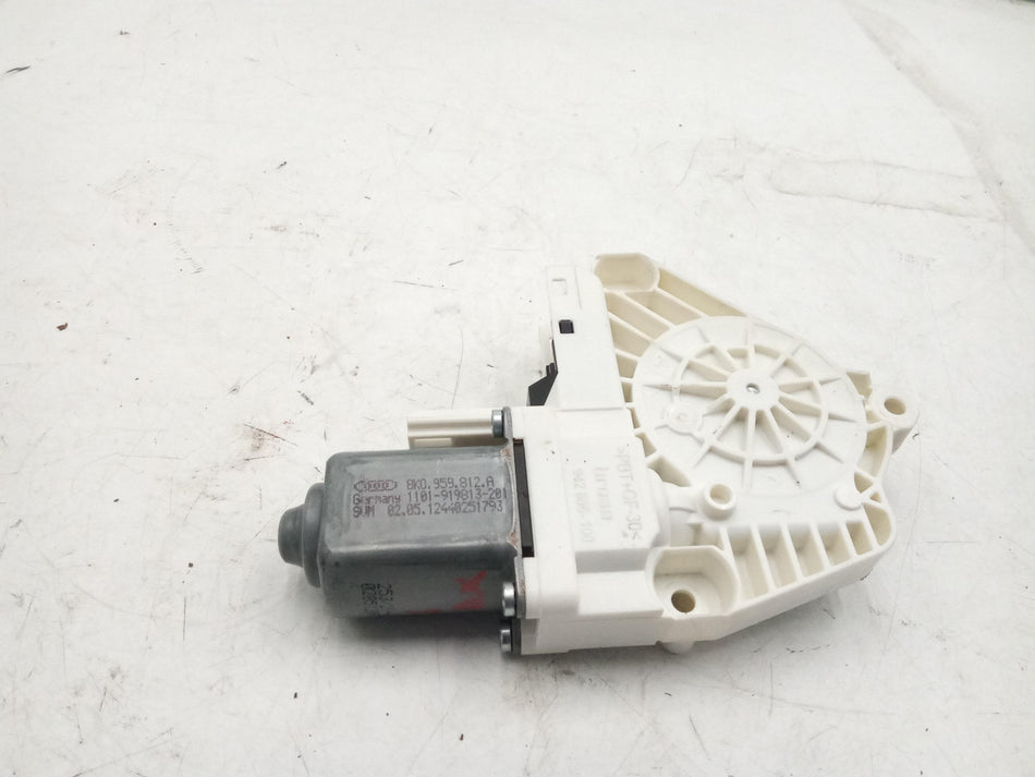 Motorino Alzavetro posteriore destra AUDI A6 Avant Serie C7 (4G5) (11>18)