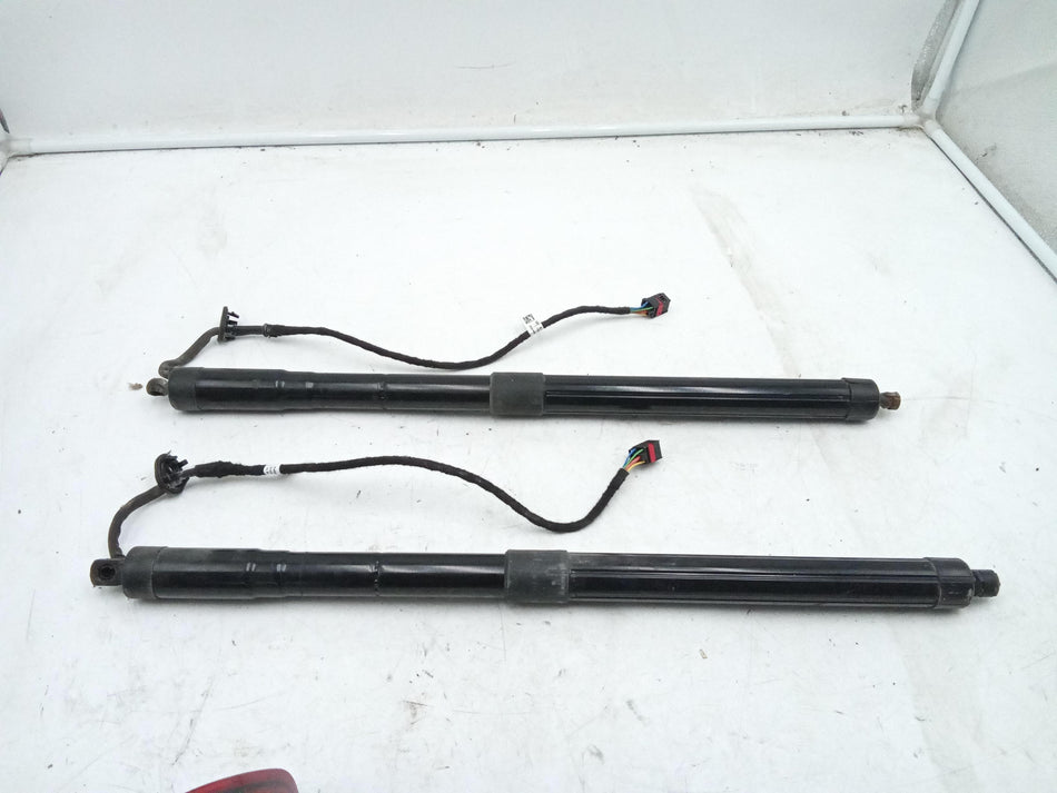Coppia pistoncini elettrici cofano posteriore SEAT Alhambra 3° Serie