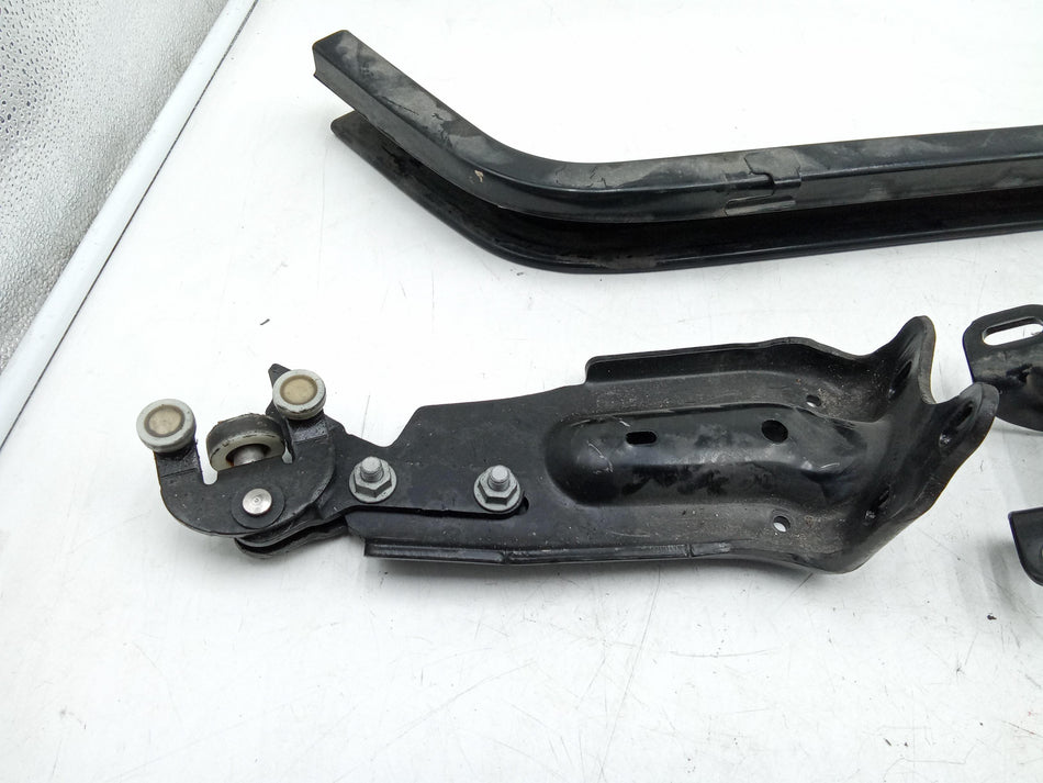 Guida Porta Scorrevole Sinistra SEAT Alhambra 3° Serie