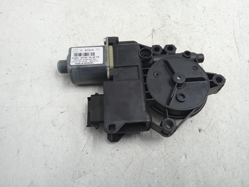 Motorino Alzavetro anteriore destra HYUNDAI iX20 Serie (10>19)