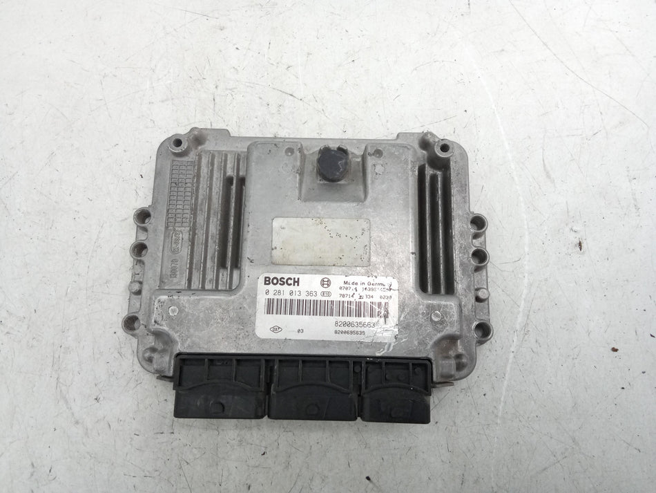 Centralina motore RENAULT Trafic Furgone 2° Serie