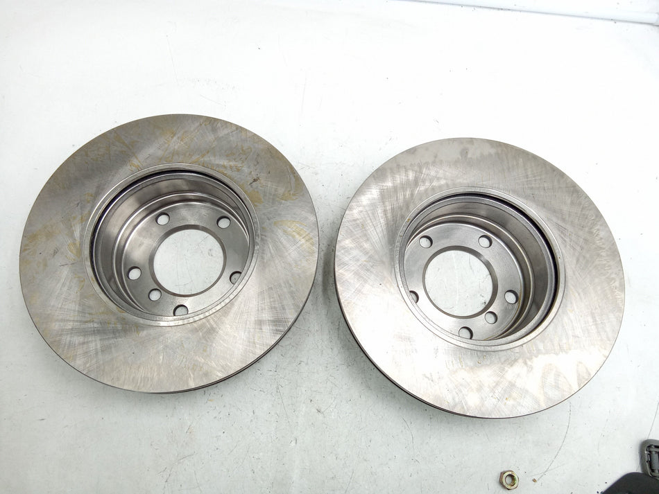 Coppia Dischi Freno Anteriori BMW Serie 5 E39 Berlina