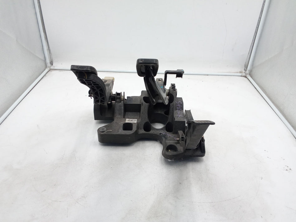 Pedaliera completa freno + frizione + acceleratore CHEVROLET Spark 1° Serie