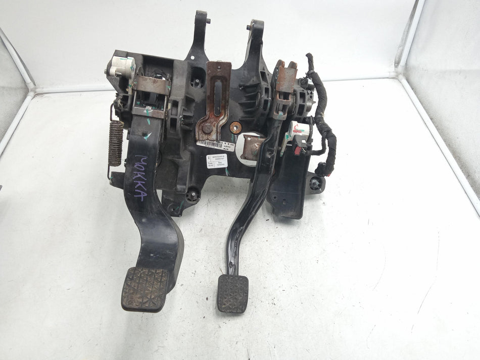 Pedaliera Freno + frizione OPEL Mokka 1° Serie