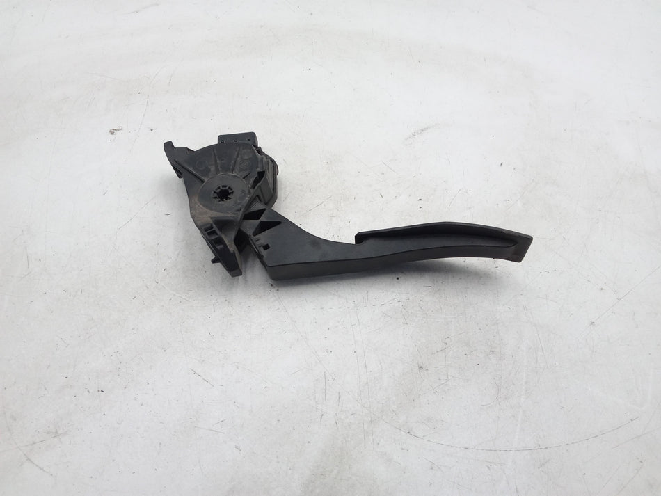 Pedale acceleratore OPEL Astra J