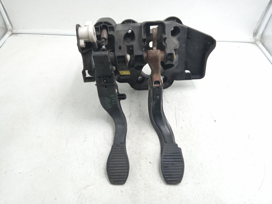 Pedaliera Freno + frizione OPEL Adam 1° Serie