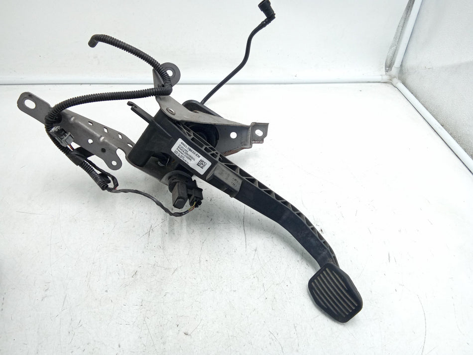 Pedale frizione VOLVO C30 1° Serie