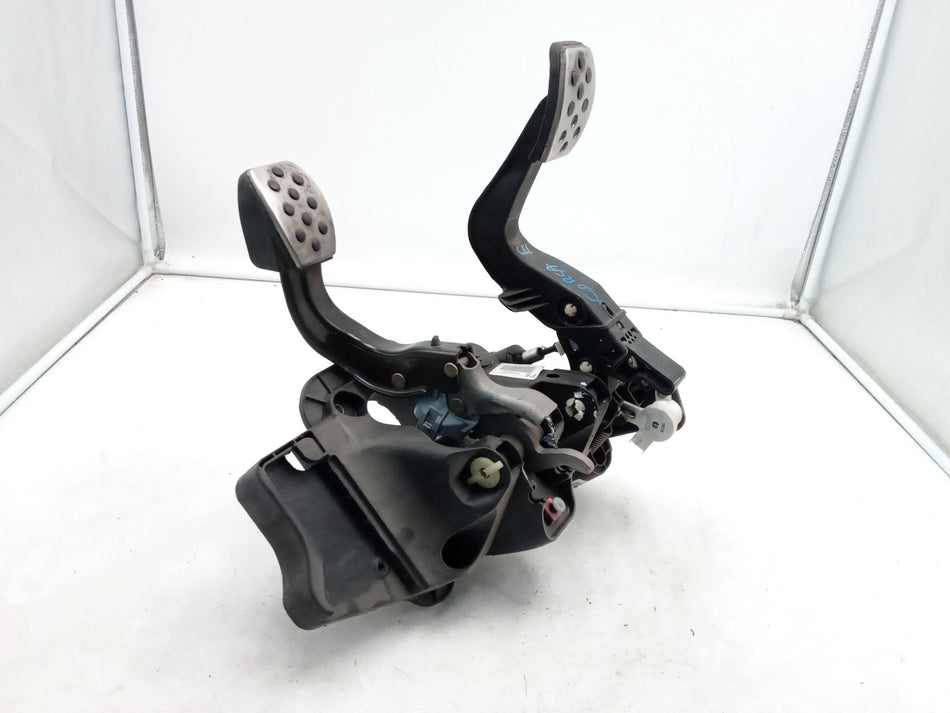 Pedaliera Freno + frizione OPEL Corsa E 3° Serie