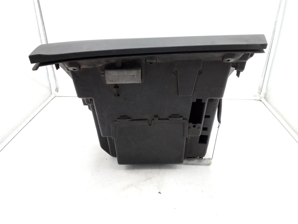 Cassetto porta oggetti VOLVO V40 Serie (16>)