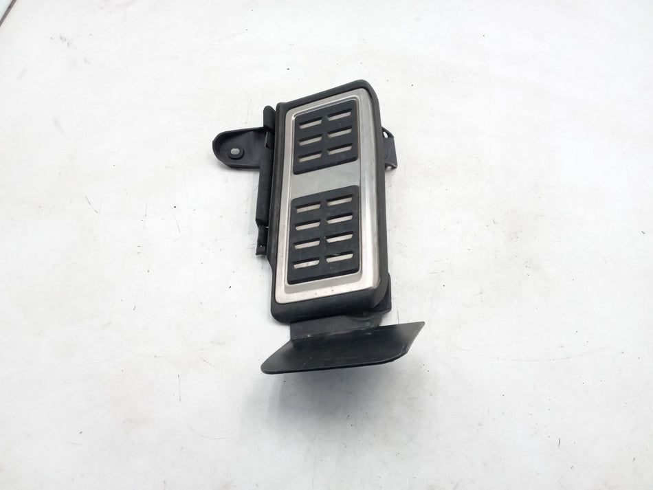Poggiapiede AUDI A3 Serie (8V1) (12>18)