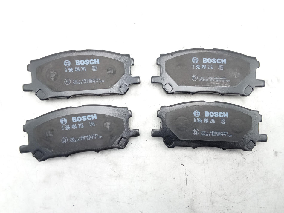 Pastiglie freno anteriori LEXUS RX Serie (MCU35) (03>06)