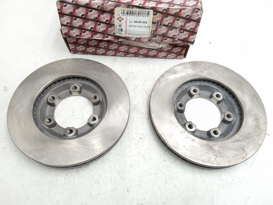 Coppia Dischi Freno Anteriori ISUZU D-MAX Serie Pick-Up (TFR, TFS) (02>12)