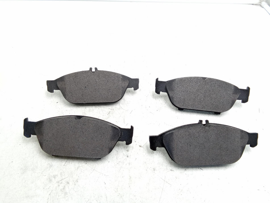 Pastiglie freno anteriori MERCEDES Classe E Coupe (C207) (09>)