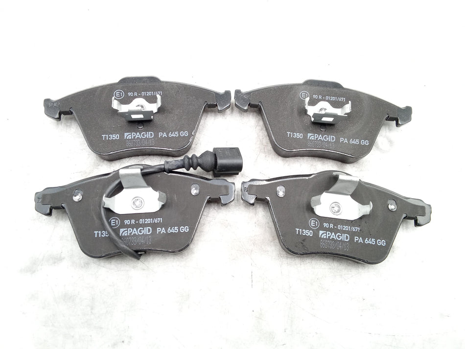 Pastiglie freno anteriori VOLKSWAGEN Passat Berlina 4° Serie