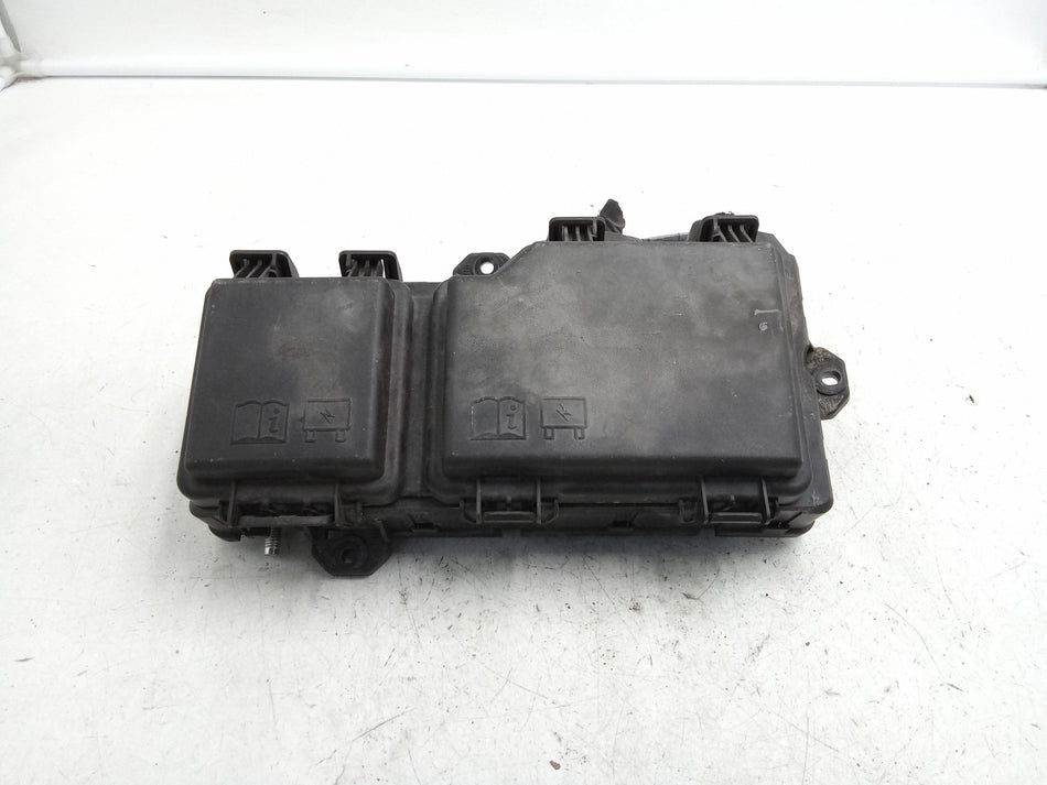 Scatola porta fusibili LAND ROVER Discovery Sport (L550) (19>)